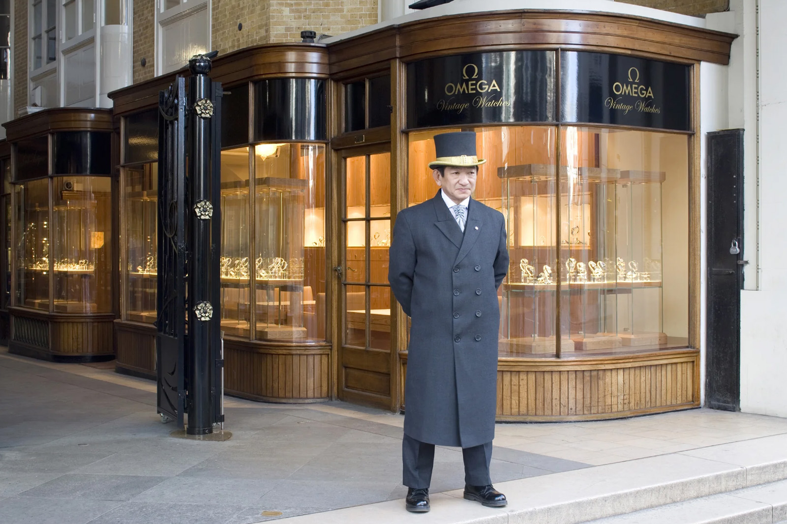 Somlo Antiques London Boutiques