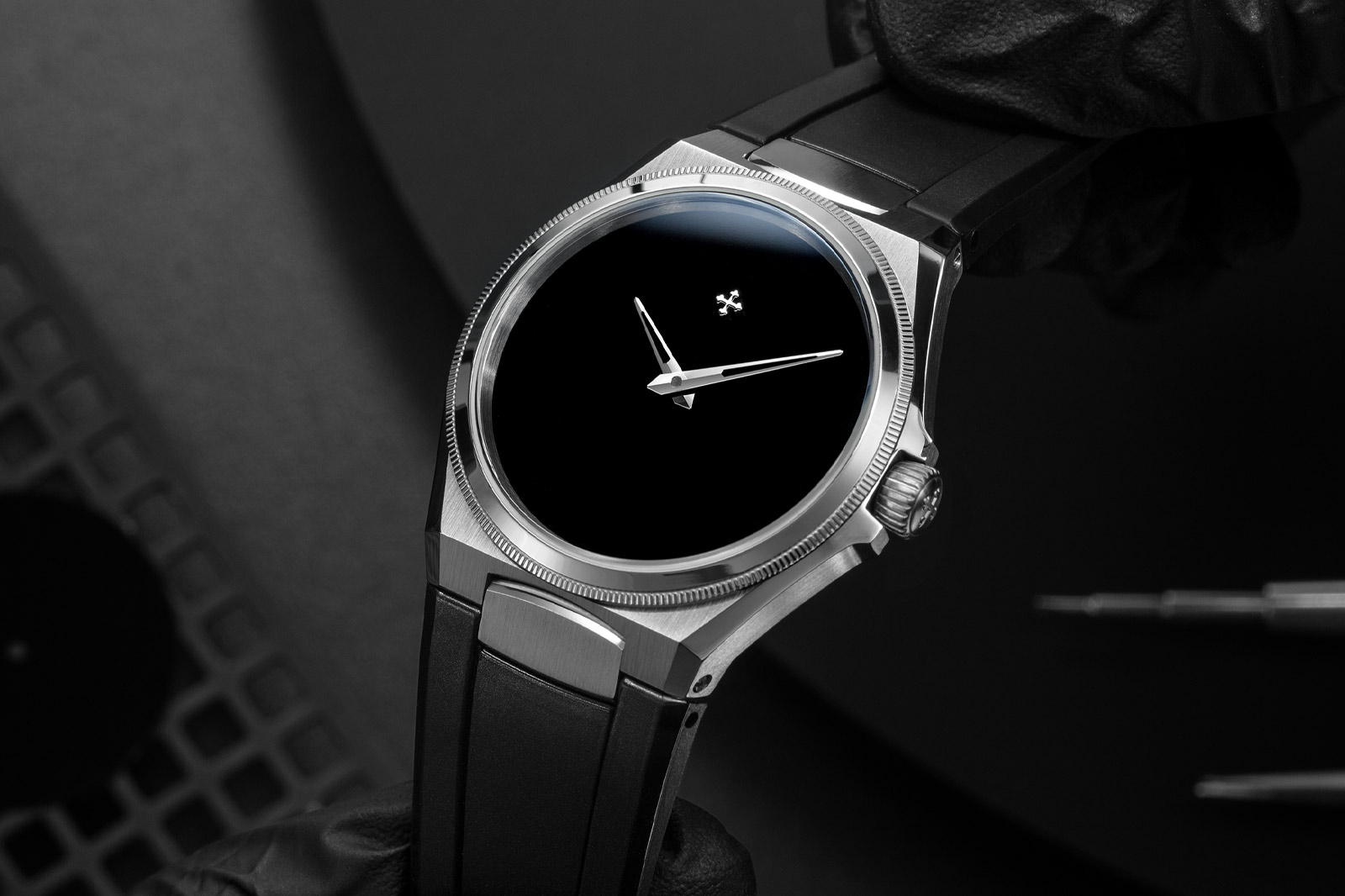 Venezianico Arsenale Ultrablack Explores the Void of Space with Musuo Black Dial